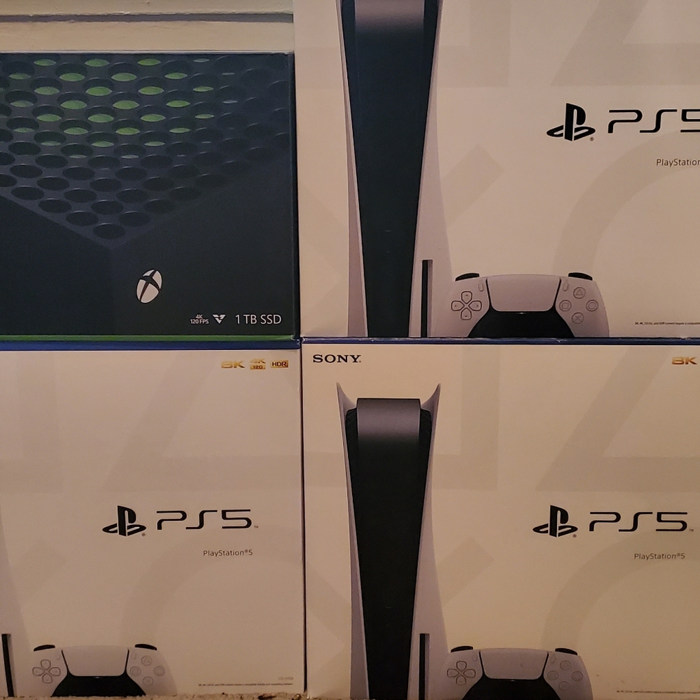 Sony Playstation 5 Disc and Digital and Xbox Series X, Halo LE